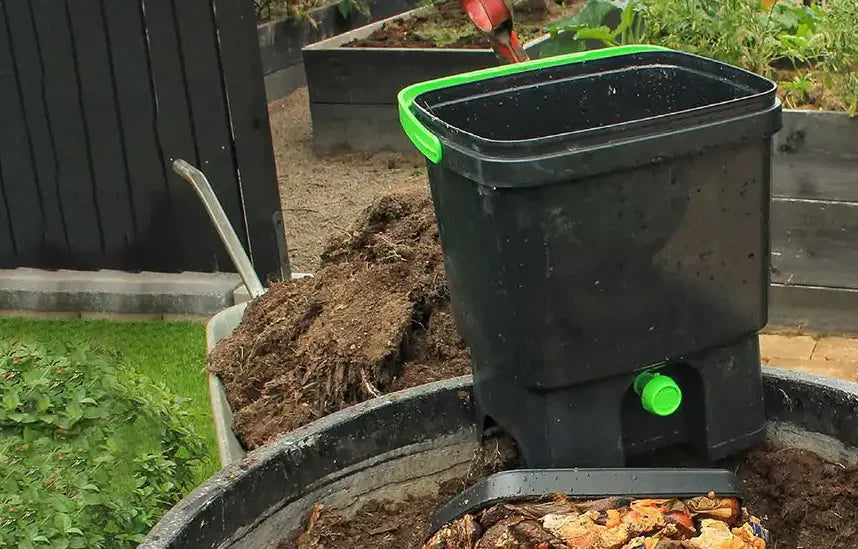 Bokashi Bucket for composting